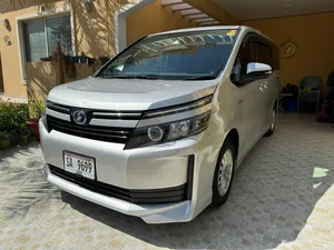 Toyota Voxy X 2017 for Sale