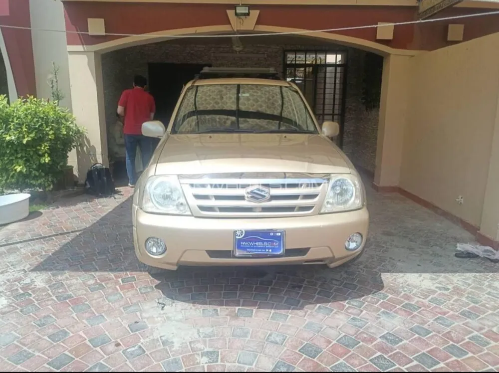 Suzuki Vitara 2006 for Sale in Lahore Image-1