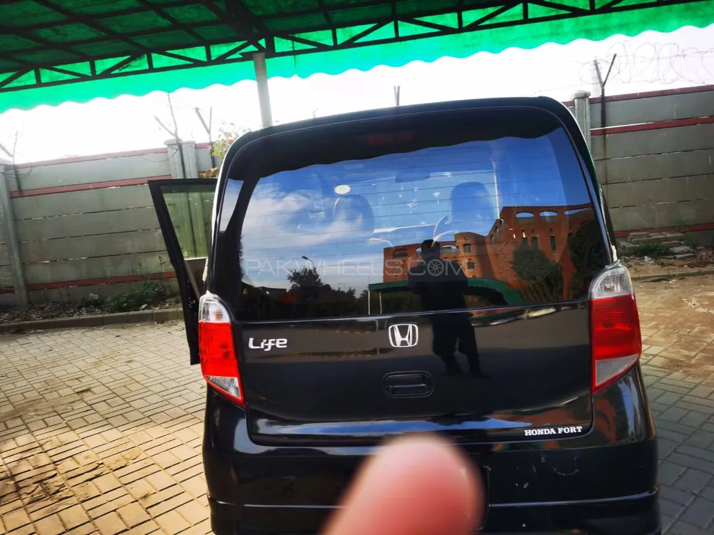 Honda Life 2013 for Sale in Lahore Image-1