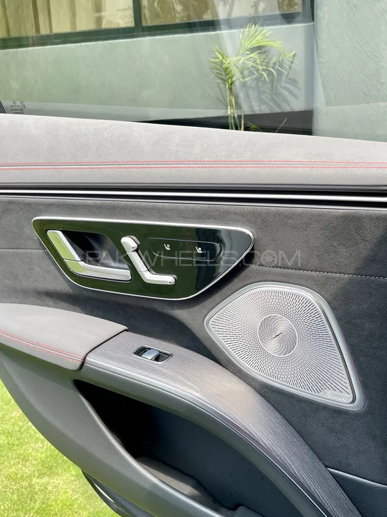 Mercedes Benz EQS 2023 for Sale in Lahore Mercedes Benz EQS 2023 for Sale in Lahore Image-20