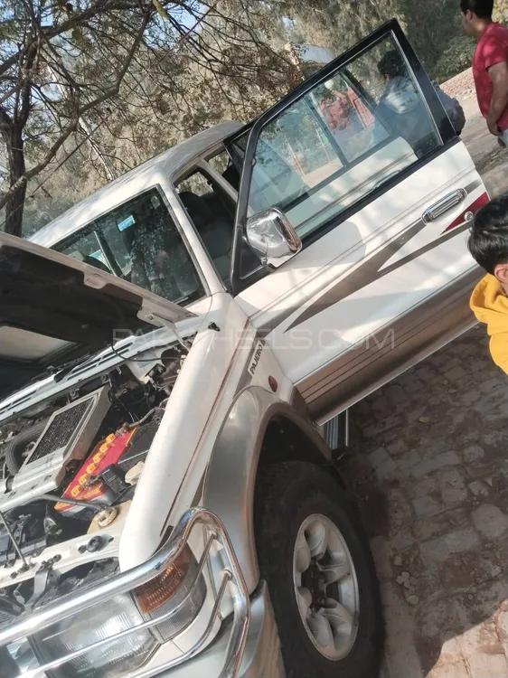 Mitsubishi Pajero 1995 for Sale in Lahore Mitsubishi Pajero 1995 for Sale in Lahore Image-13