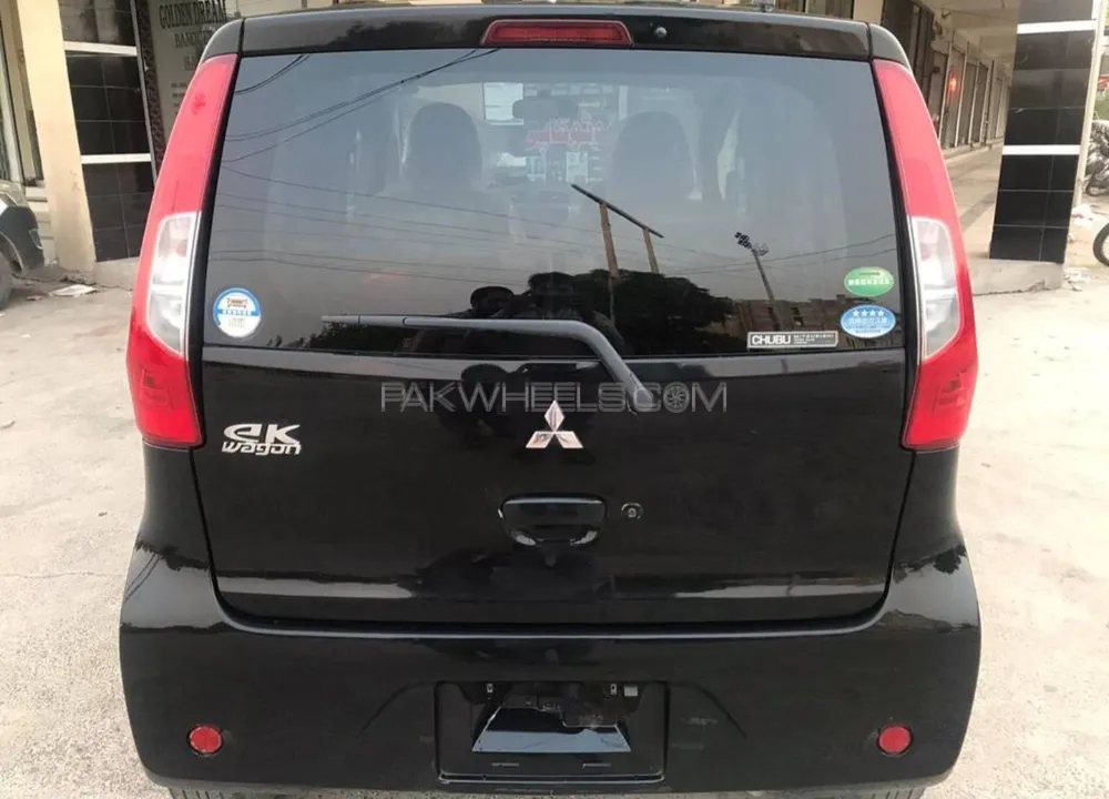 Mitsubishi Ek Wagon 2017 for Sale in Lahore Mitsubishi Ek Wagon 2017 for Sale in Lahore Image-3