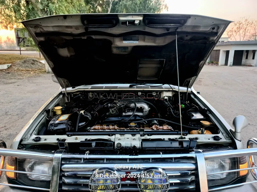 Mitsubishi Pajero 1992 for Sale in Attock Mitsubishi Pajero 1992 for Sale in Attock Image-8