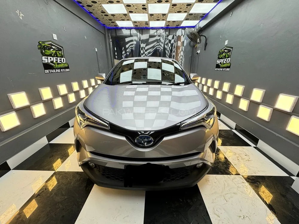 Toyota C-HR 2018 for Sale in Karachi Image-1