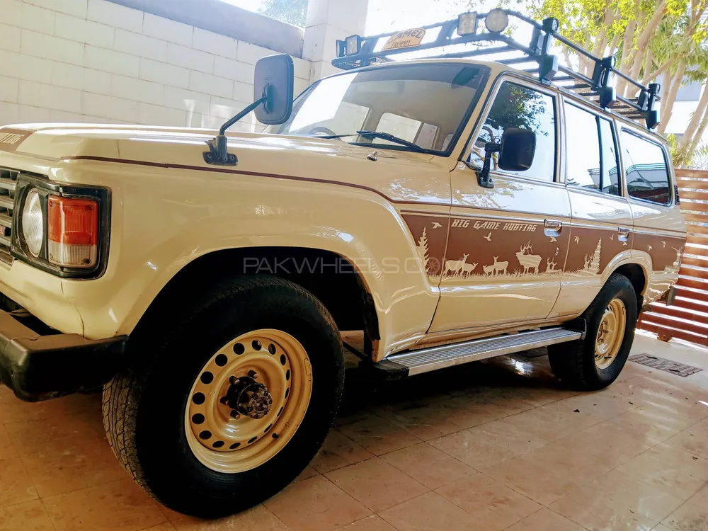Toyota Land Cruiser 1983 for Sale in Islamabad Image-1
