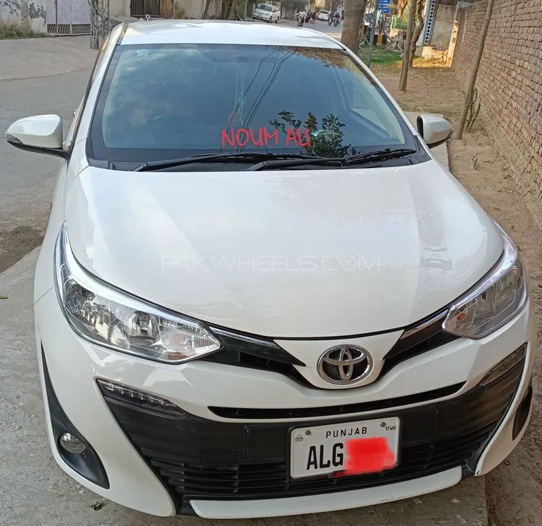 Toyota Yaris Sedan 2022 for Sale in Lahore Image-1