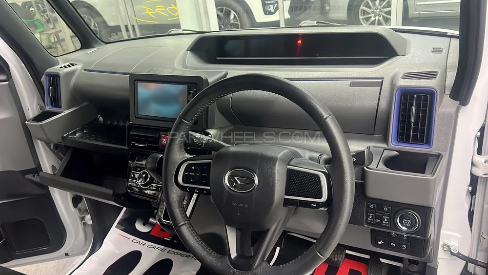 Daihatsu Tanto 2021 for Sale in Gujranwala Image-1