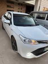 Toyota Corolla Axio Hybrid 1.5 2016 for Sale