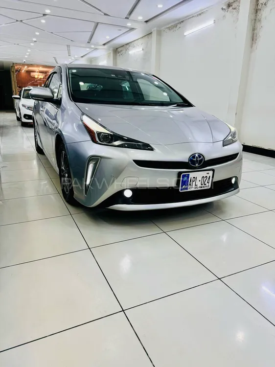 Toyota Prius 2021 for Sale in Peshawar Image-1