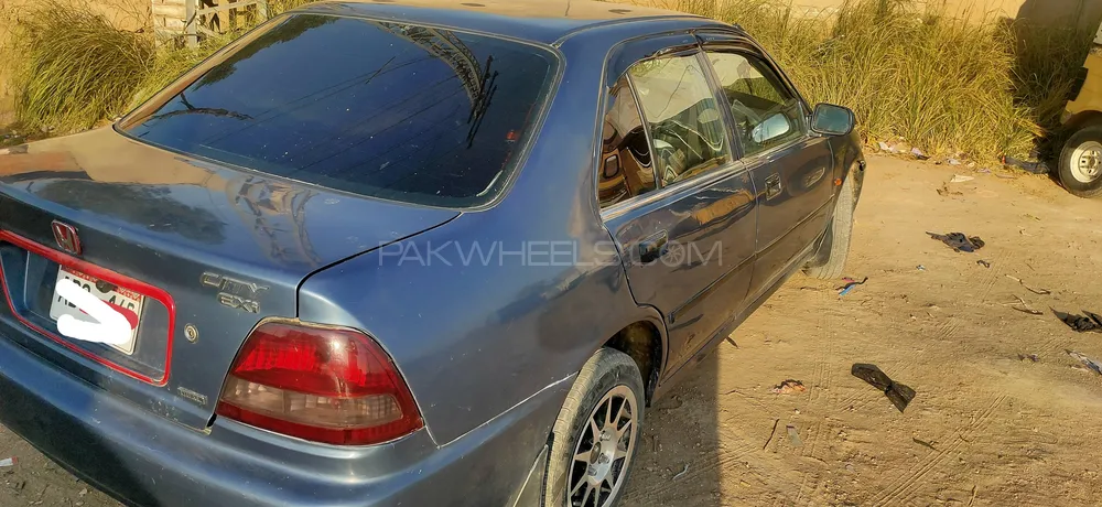 Honda City 2001 for Sale in Hyderabad Image-1
