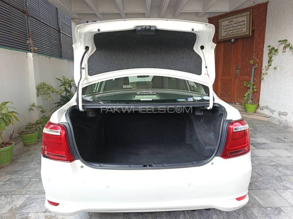 Toyota Corolla Axio 2017 for Sale in Islamabad Toyota Corolla Axio 2017 for Sale in Islamabad Image-8
