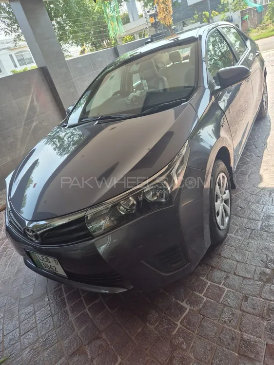 Toyota Corolla 2017 for Sale in Mandi bahauddin Image-1