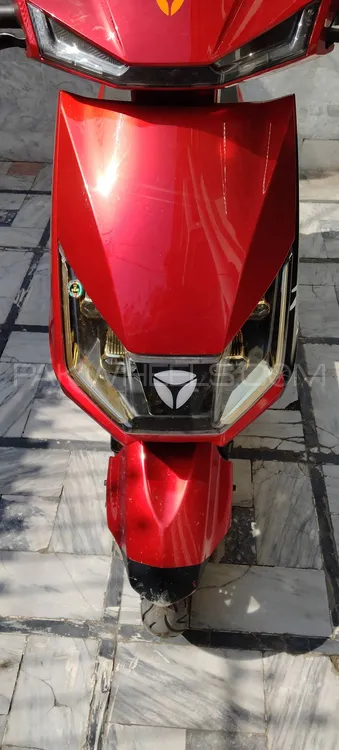 Yadea T5 2024 for Sale Image-1