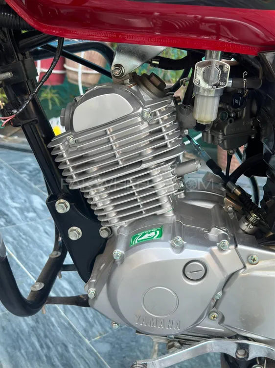 Yamaha YB 125Z-DX 2024 for Sale Yamaha YB 125Z-DX 2024 for Sale Image-3