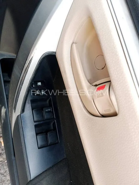Toyota Corolla 2014 for Sale in Islamabad Toyota Corolla 2014 for Sale in Islamabad Image-14