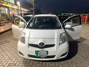 Toyota Vitz F 1.0 2010 for Sale