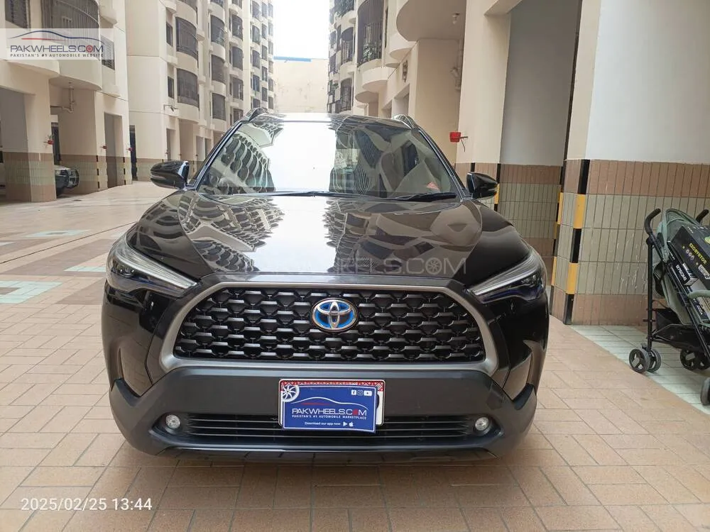 Toyota Corolla Cross 2024 for Sale in Karachi Image-1