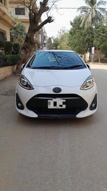 Used Toyota Aqua S 2017