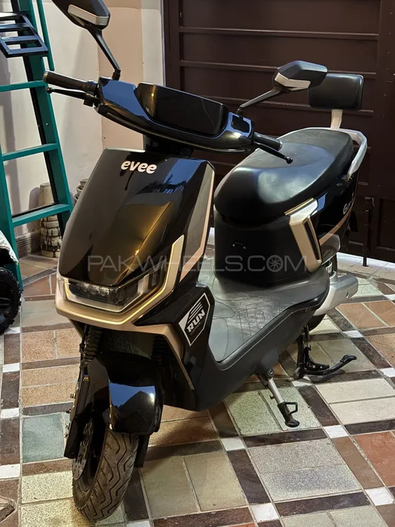 Evee Gen-Z 2024 for Sale Image-1