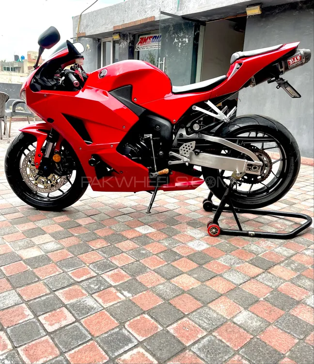 ہونڈا CBR 600RR 2013 for Sale ہونڈا CBR 600RR 2013 for Sale Image-3