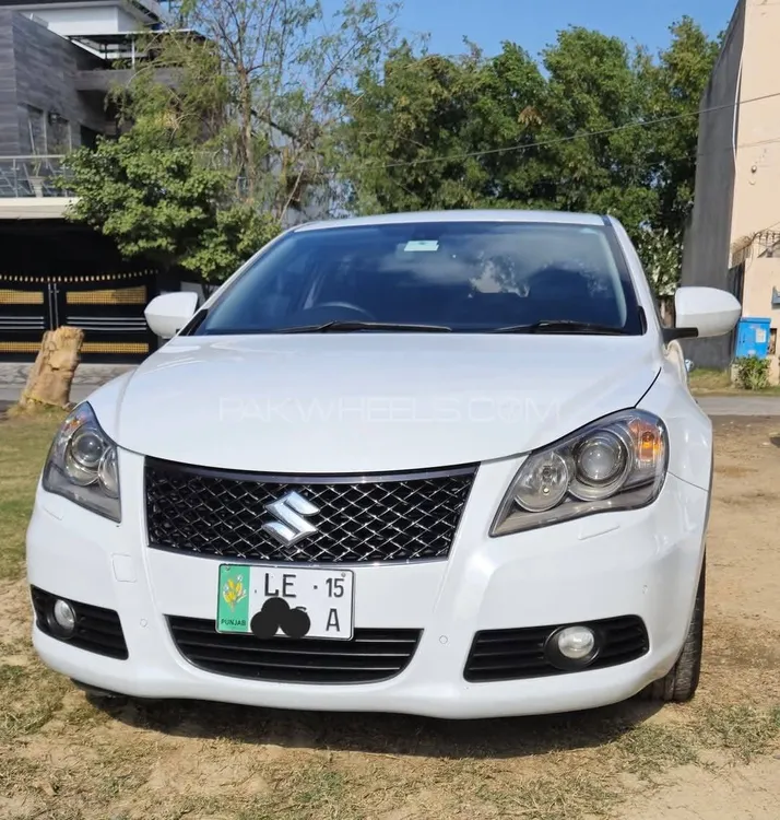 سوزوکی کیزاشی 2015 for Sale in لاہور Image-1