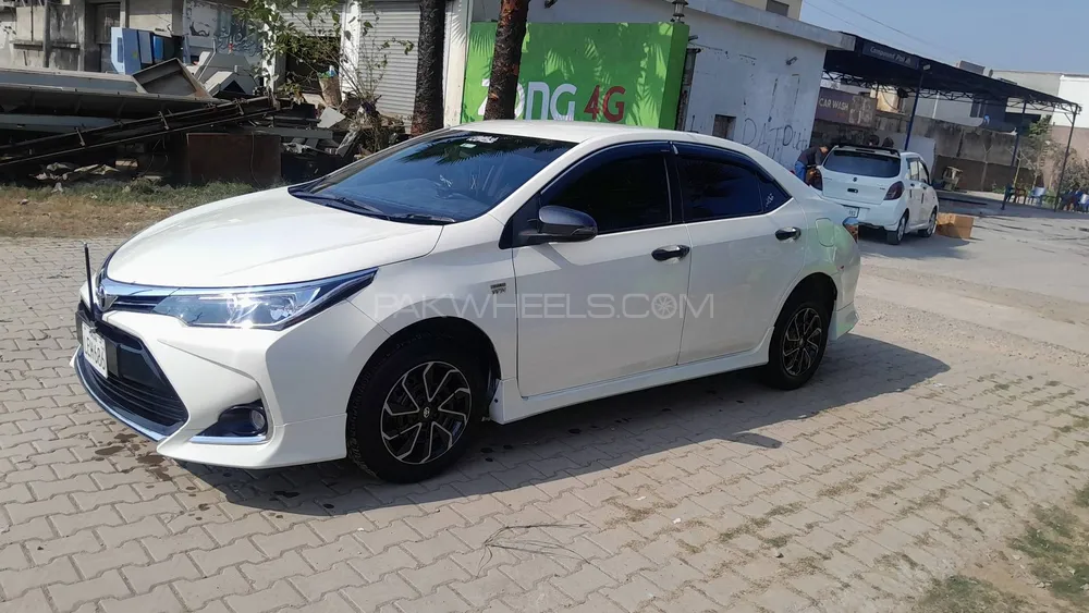 Toyota Corolla 2014 for Sale in Sialkot Image-1