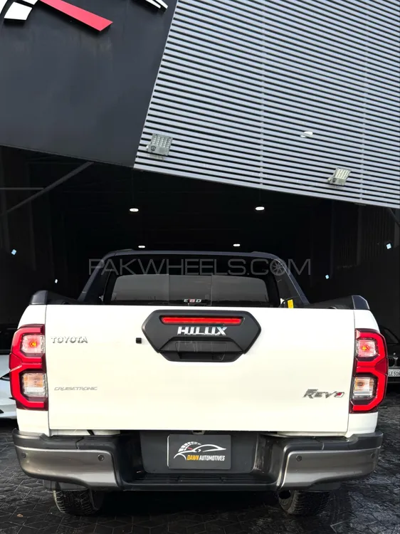 Toyota Hilux 2022 for Sale in Lahore Toyota Hilux 2022 for Sale in Lahore Image-6
