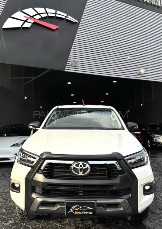 Toyota Hilux 2022 for Sale in Lahore Image-1