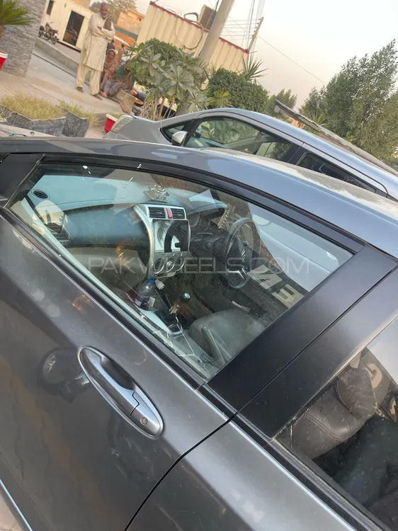 Honda City 2013 for Sale in Lahore Image-1