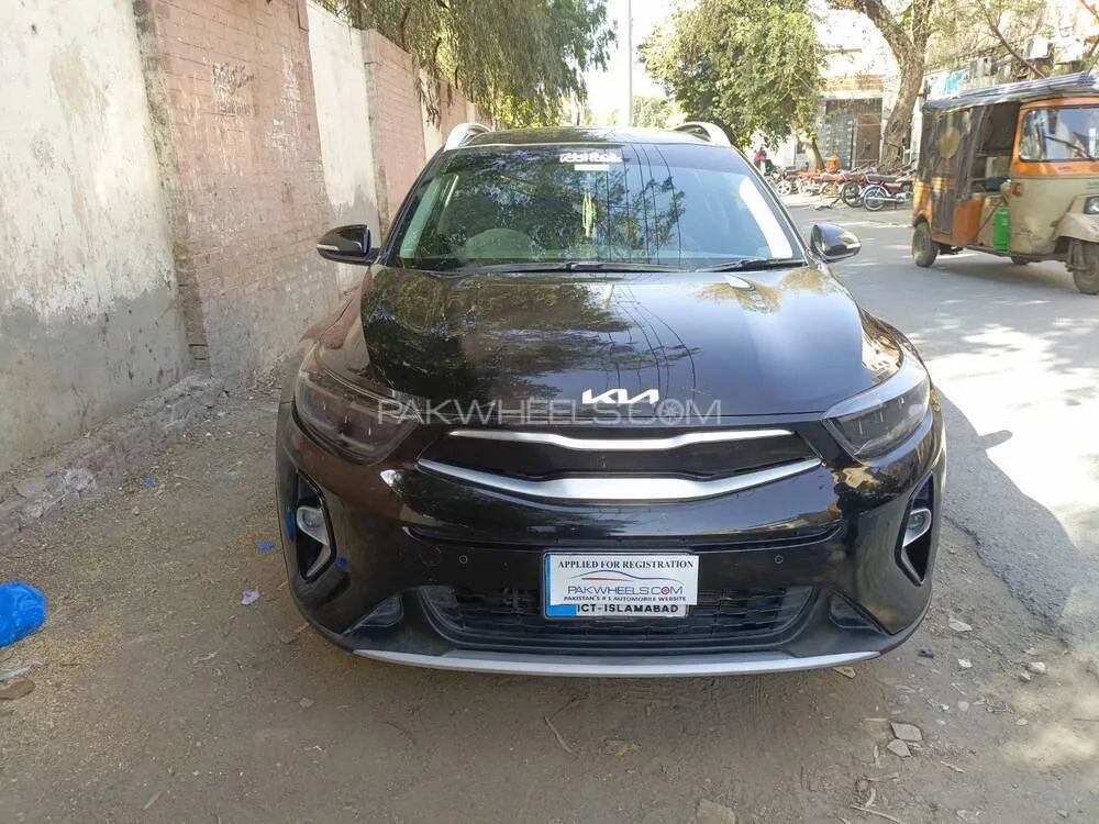 KIA Stonic 2022 for Sale in Multan Image-1