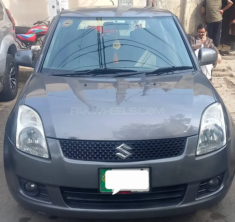 Suzuki Swift 2011 for Sale in Lahore Image-1