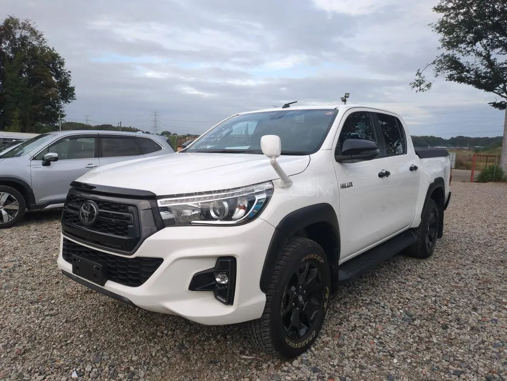 Toyota Hilux 2019 for Sale in Islamabad Image-1