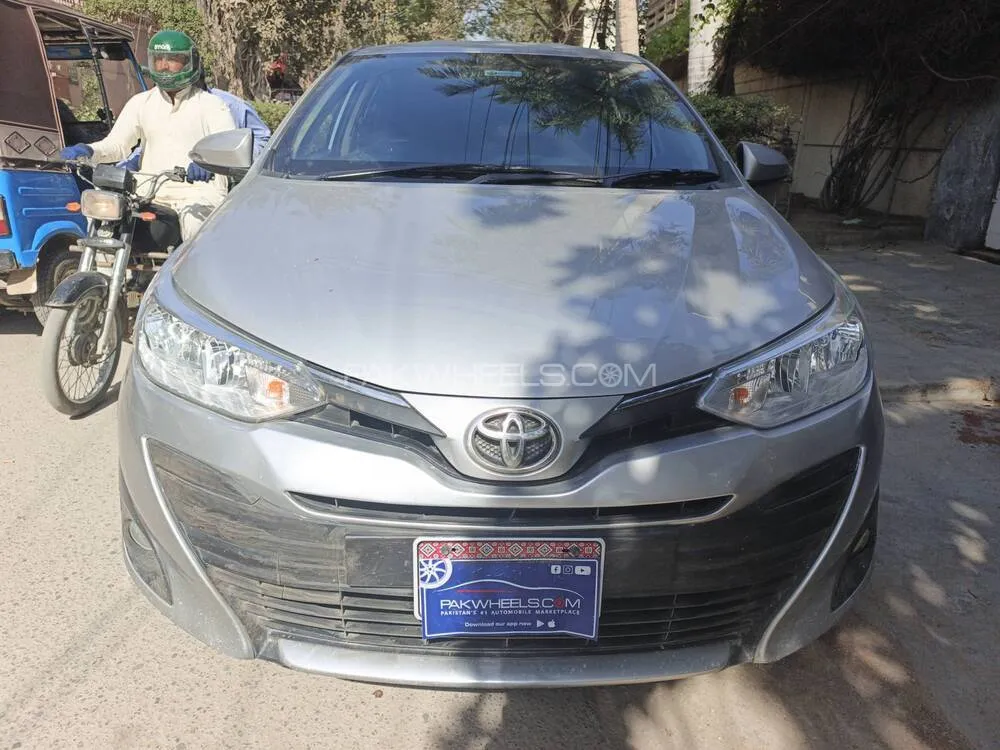 Toyota Yaris Sedan 2022 for Sale in Karachi Image-1