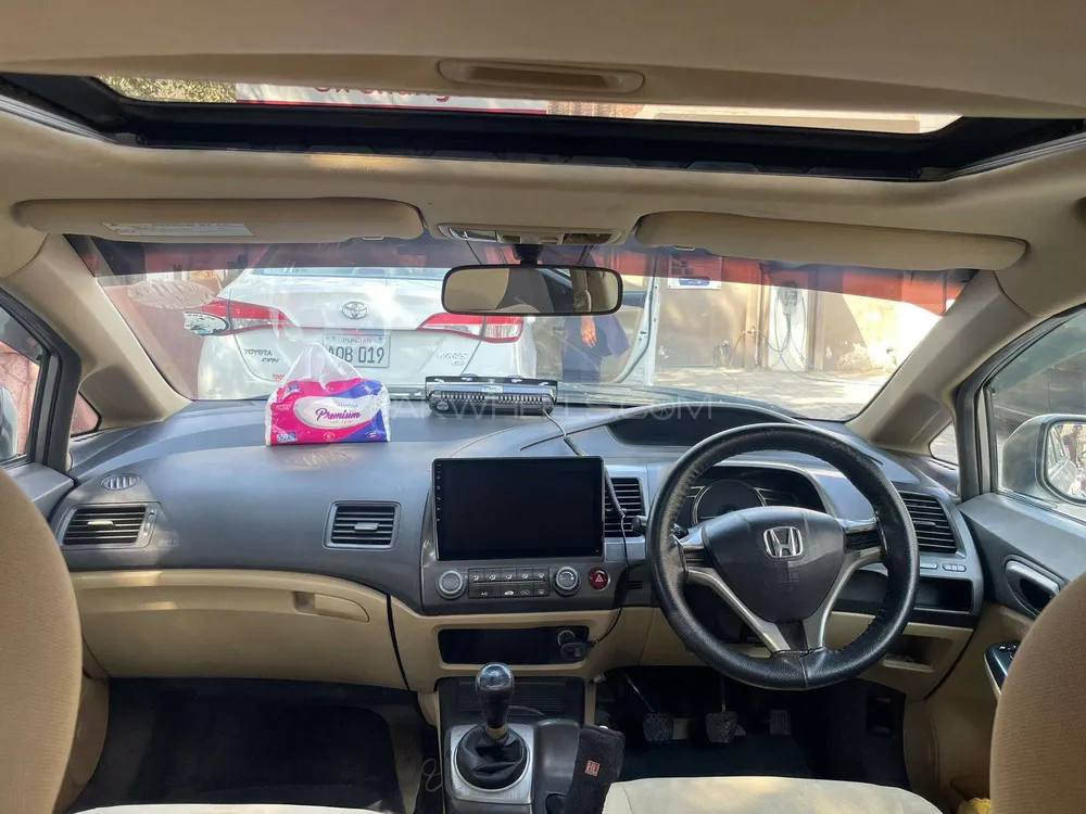 Honda Civic 2011 for Sale in Faisalabad Image-1