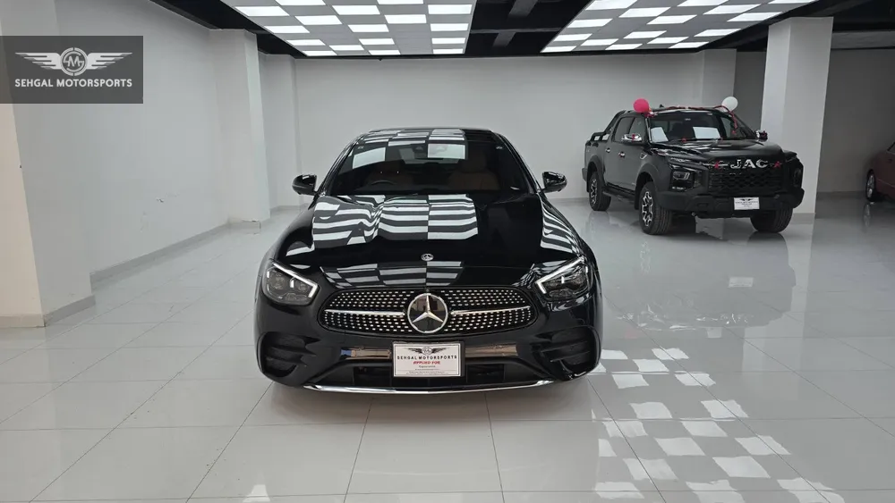 Mercedes Benz E Class 2021 for Sale in Islamabad Image-1