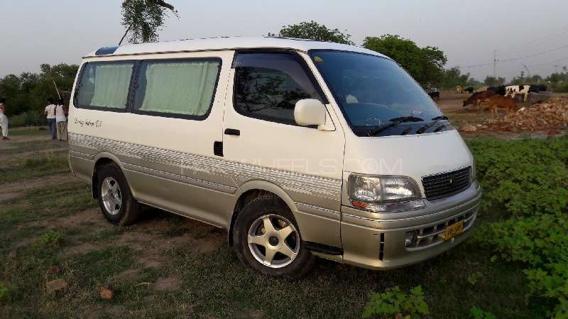 Toyota Hiace 1998 for Sale in Islamabad Image-1