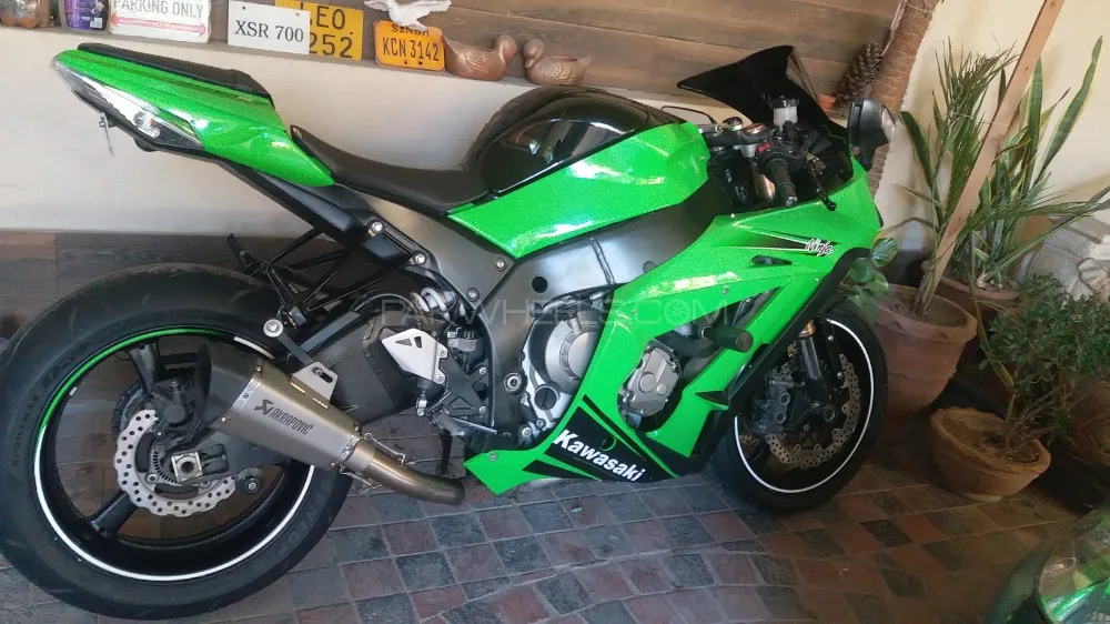 Kawasaki Ninja ZX-10R 2011 for Sale Image-1