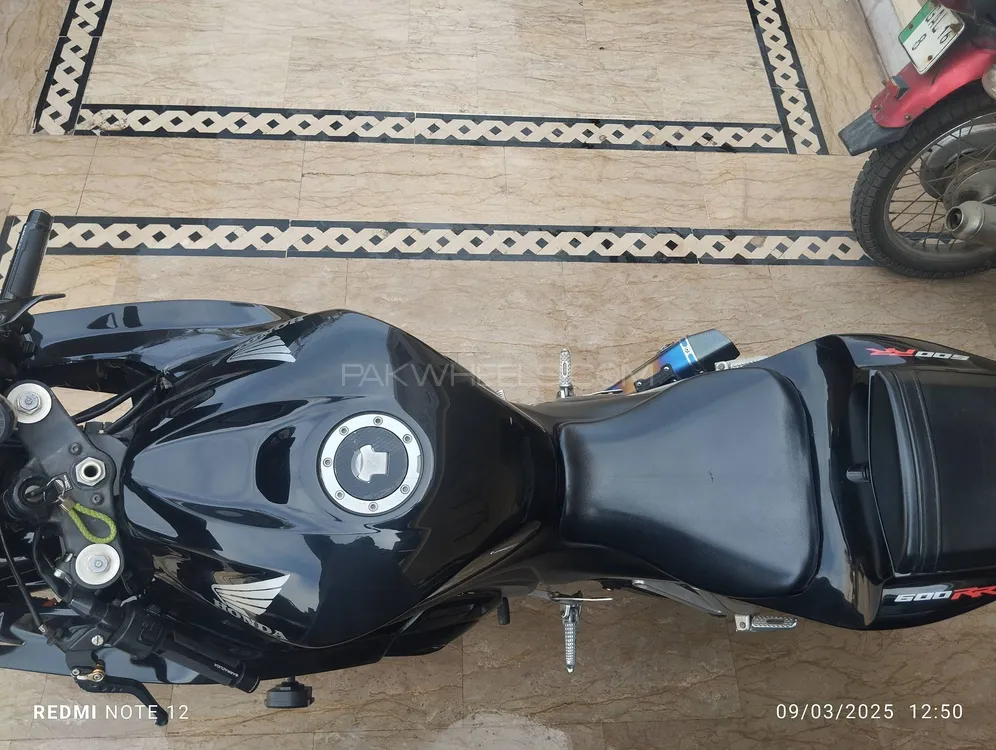 ہونڈا CBR 600RR 2010 for Sale ہونڈا CBR 600RR 2010 for Sale Image-3