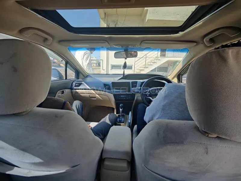 Honda Civic 2012 for Sale in Islamabad Image-1