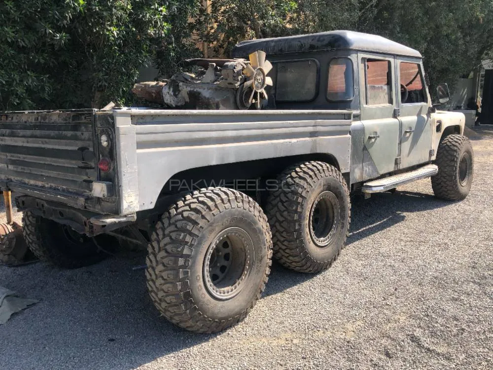 Land Rover Defender 1998 for Sale in Karachi Image-1