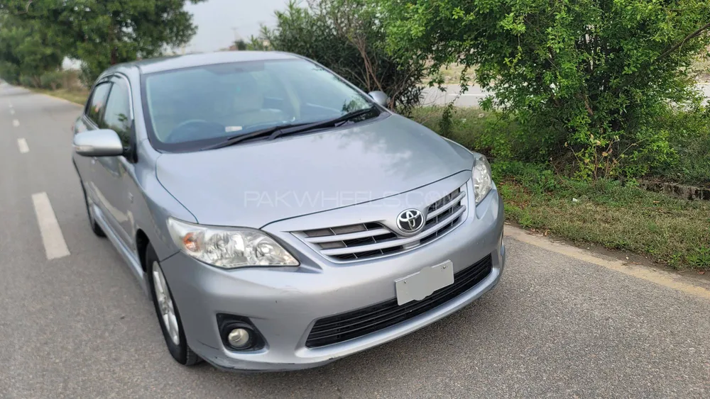 Toyota Corolla 2011 for Sale in Peshawar Image-1