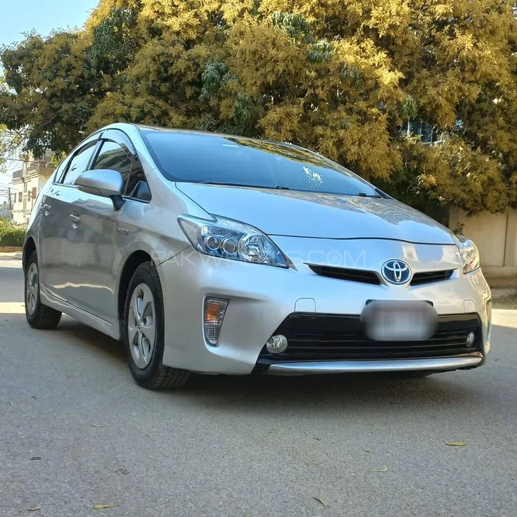 Toyota Prius 2013 for Sale in Karachi Image-1
