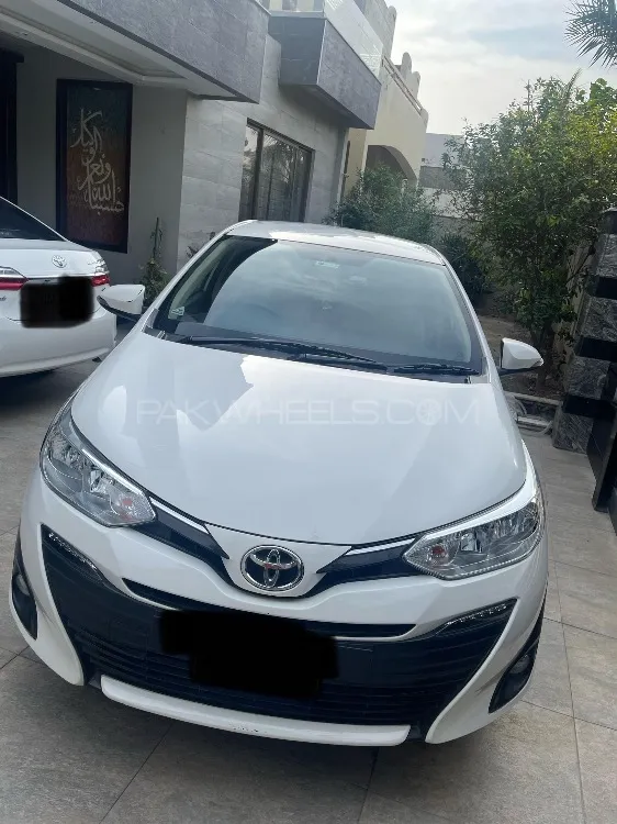 ٹویوٹا یارس سیڈان 2021 for Sale in لاہور Image-1