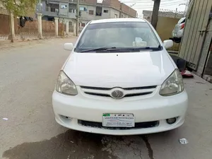 Toyota Platz F 1.3 2003 for Sale