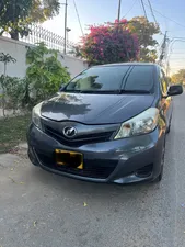 Toyota Vitz F 1.0 2011 for Sale