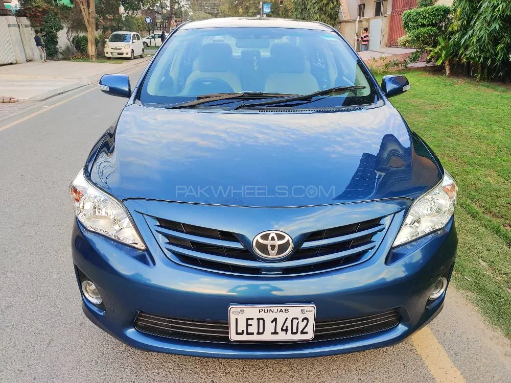 Toyota Corolla 2012 for Sale in Lahore Image-1
