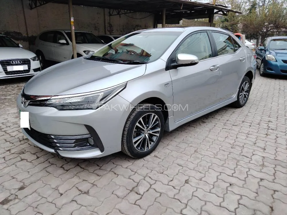 Toyota Corolla 2018 for Sale in Lahore Image-1