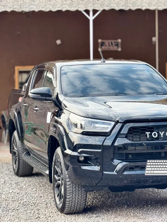 Toyota Hilux 2024 for Sale in Islamabad Image-1
