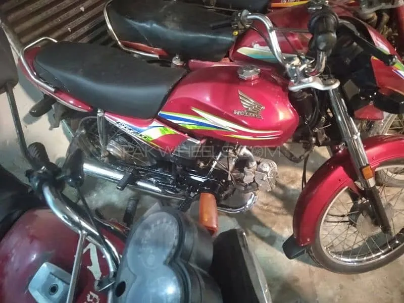 Honda CD 70 Dream 2017 for Sale Image-1