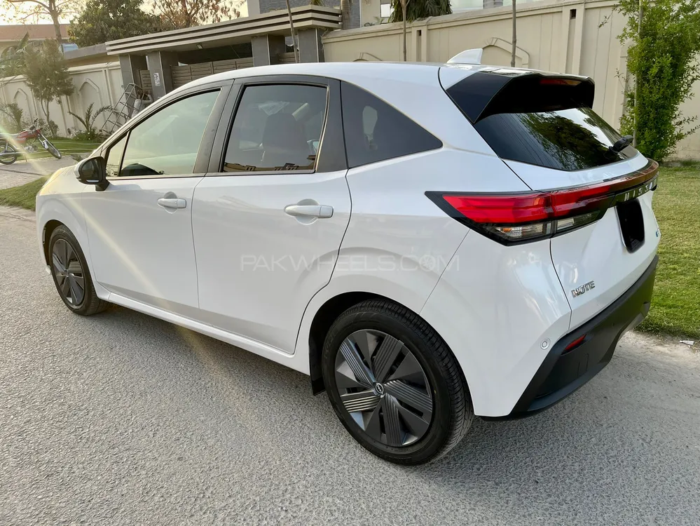 Nissan Note 2021 for Sale in Multan Nissan Note 2021 for Sale in Multan Image-14